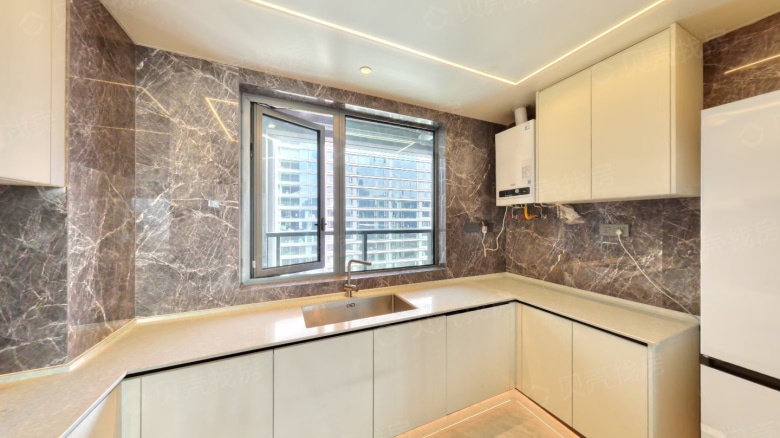 Apartment for rent in Changsha - Merchant's Port Riverside Realm - Photo 9