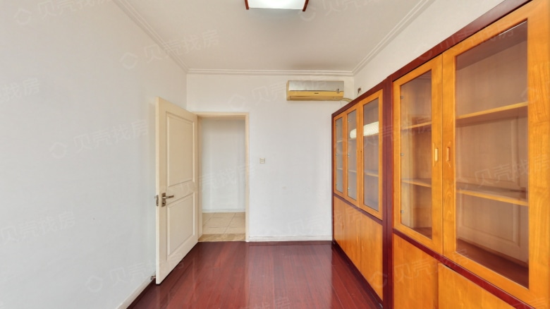 Apartment for rent in Shenyang - Riverside New City Phase I - Photo 8