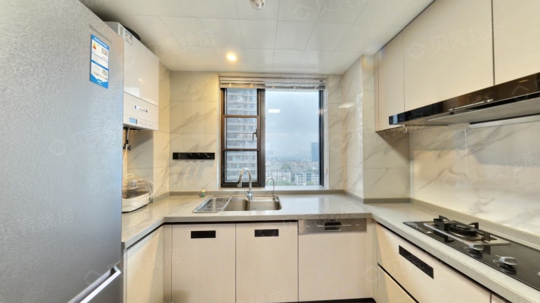 Apartment for rent in Wuhan - China Merchants · Wuhan Urban Construction Future Center - Photo 3