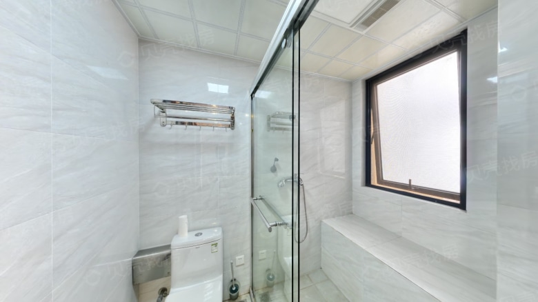 Apartment for rent in Nanjing - Zhenrong Runjiangcheng - Photo 9