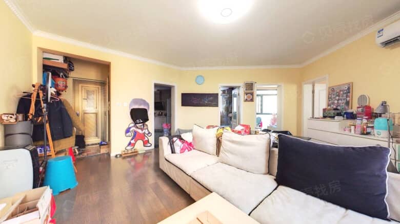 Apartment for rent in Shanghai - Huajia Garden - Photo 1