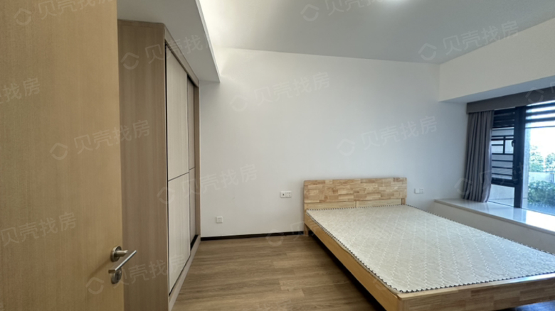 Apartment for rent in Haikou - China Resources Center Phase II Dongyue Mansion - Photo 2