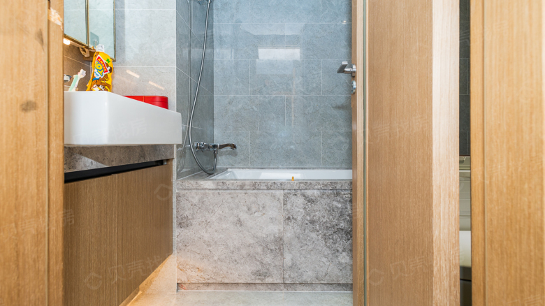 Apartment for rent in Shanghai - Shanghai Pai Guanlan Yating - Photo 7