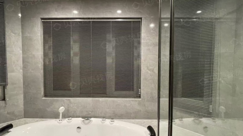 Apartment for rent in Shanghai - Donghai Royal Court - Photo 19