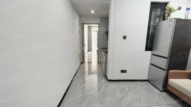 Apartment for rent in Fuzhou - Wushan Ninth Alley, Block B - Photo 3