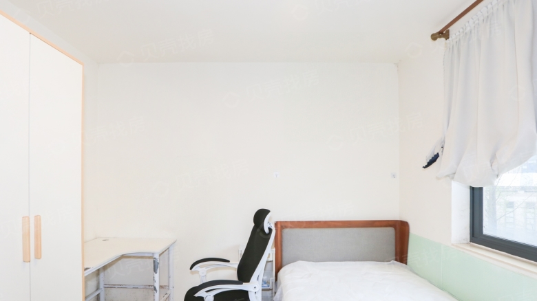 Apartment for rent in Shanghai - White Jade Building - Photo 2