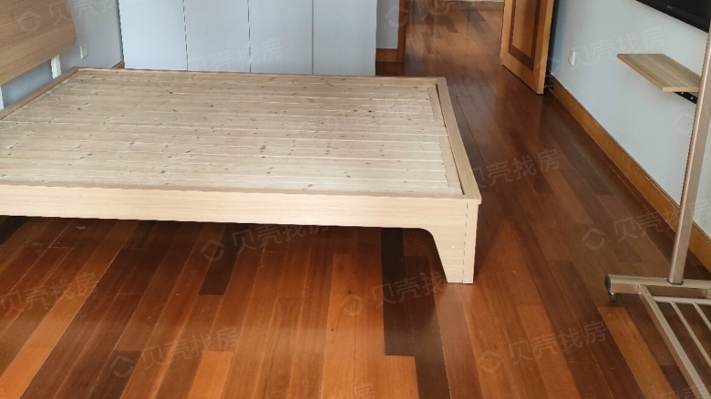 Apartment for rent in Shanghai - Haigan Apartments - Photo 2