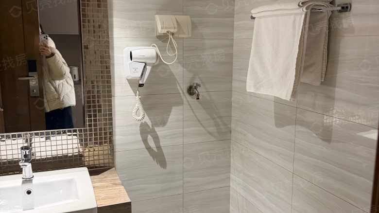 Rent Apartment in Shijiazhuang: Evergrande Royal Peninsula Apartment No. 1