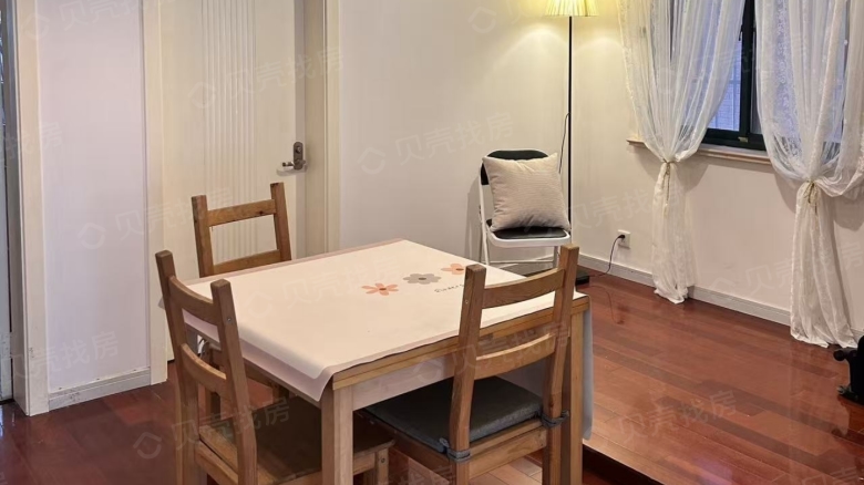 Apartment for rent in Shanghai - Jinhui Huaguang City - Photo 3