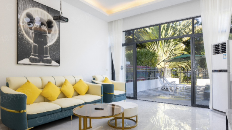 Rent Apartment in Sanya: HNA Garden