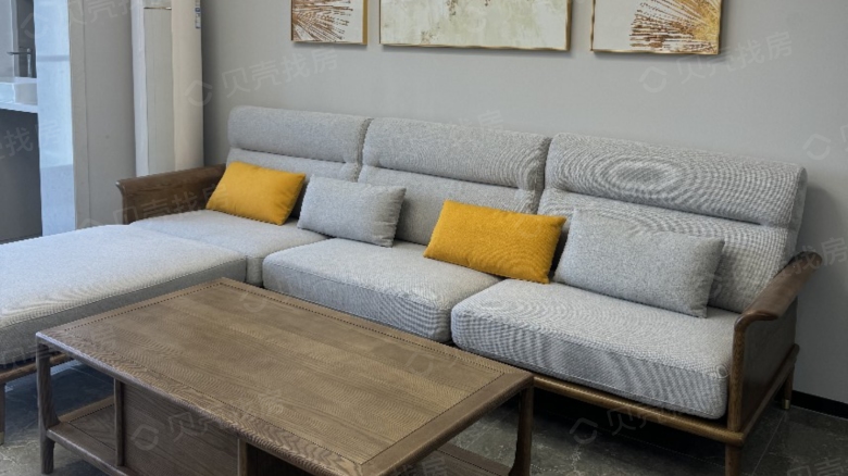 Rent Apartment in Sanya: Poly Greentown Yuefu