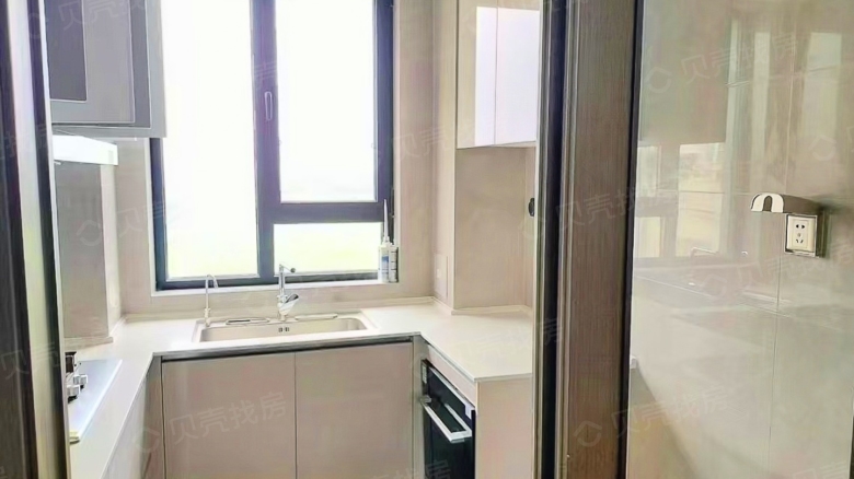 Apartment for rent in Jinan - Zhonghai Tianduan - Photo 10