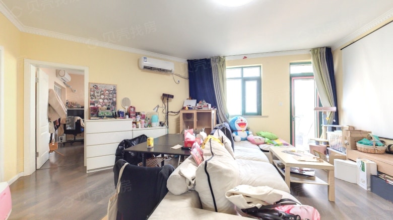 Apartment for rent in Shanghai - Huajia Garden - Photo 3