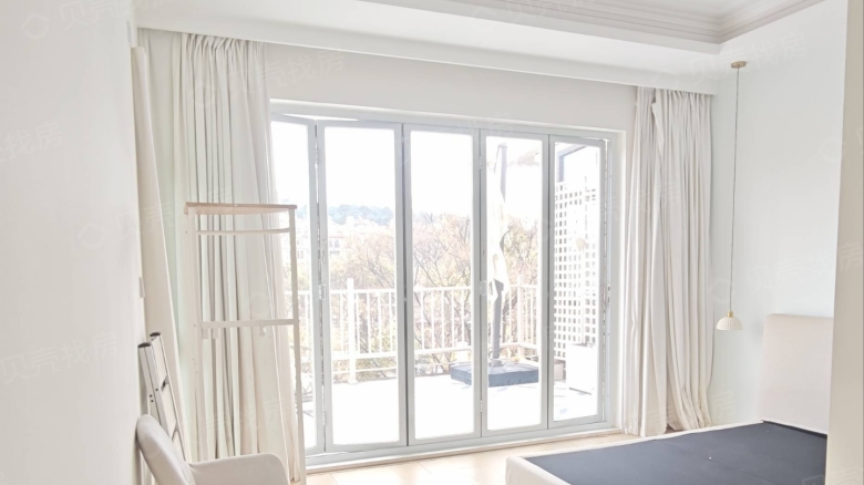 Kunming expat housing - Furnished apartment: Park Avenue One