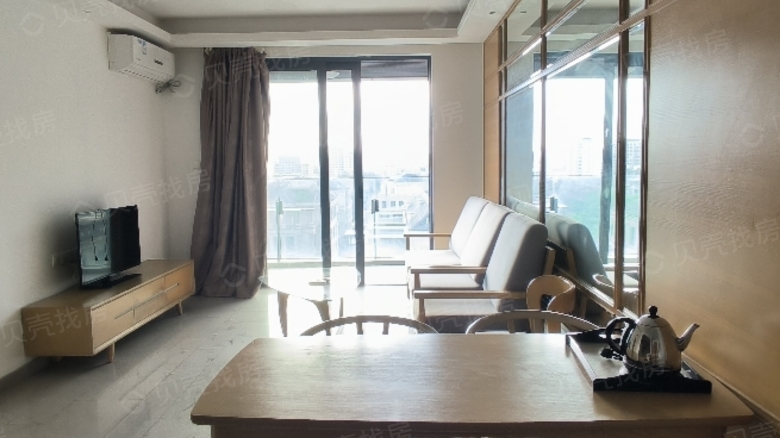 Sanya expat housing - Furnished apartment: Cuiping Phoenix Water City