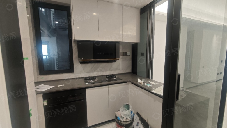 Apartment for rent in Wuhan - Wuhan Urban Construction Vanke Yunbo Riverside - Photo 2