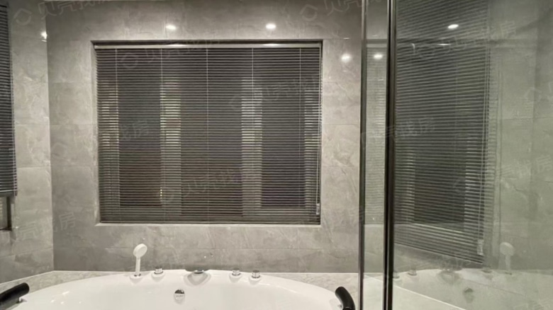 Apartment for rent in Shanghai - Donghai Royal Court - Photo 14