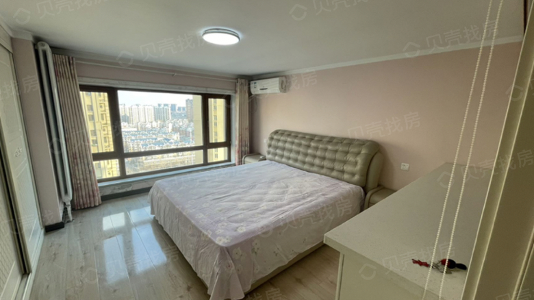 Harbin expat housing - Furnished apartment: Oriental Plaza