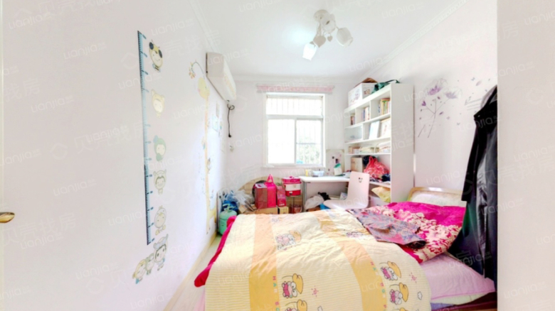 Apartment for rent in Nanjing - Taiping Huayuan North District - Photo 2