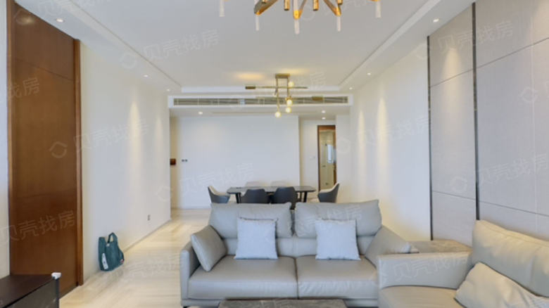 Rent Apartment in Sanya: Forte · Ludao