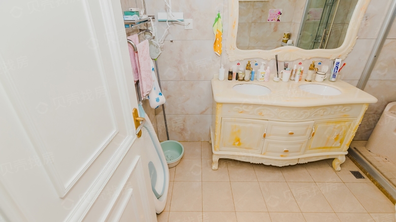 Apartment for rent in Shanghai - Shanghai Bay Mansion Phase I - Photo 8