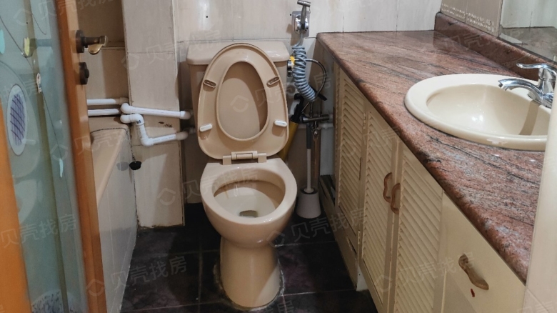 Apartment for rent in Shanghai - Haigan Apartments - Photo 6