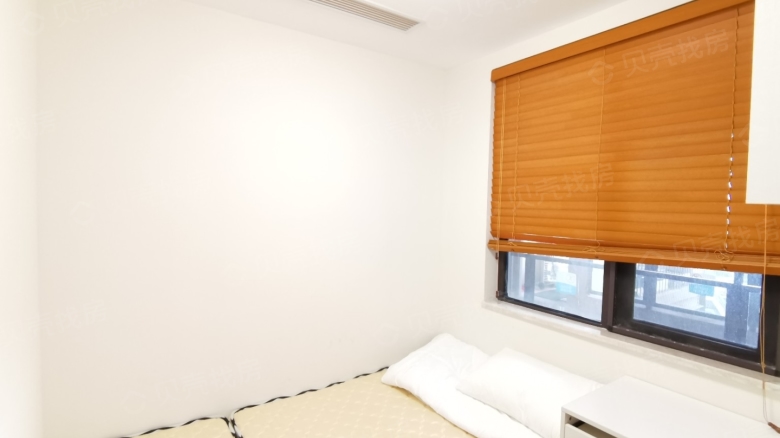 Rent Apartment in Sanya: Greenland · Yue Lan Bay