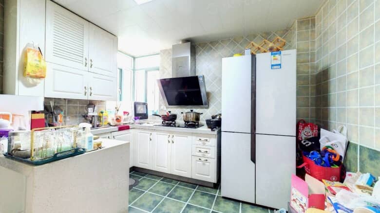 Apartment for rent in Shanghai - Huajia Garden - Photo 4