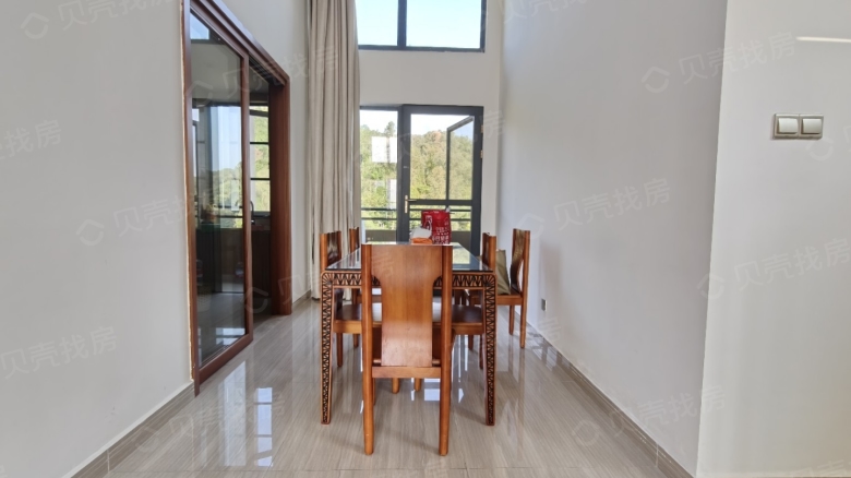 Rent Apartment in Sanya: CSCEC · Haitang Luhu