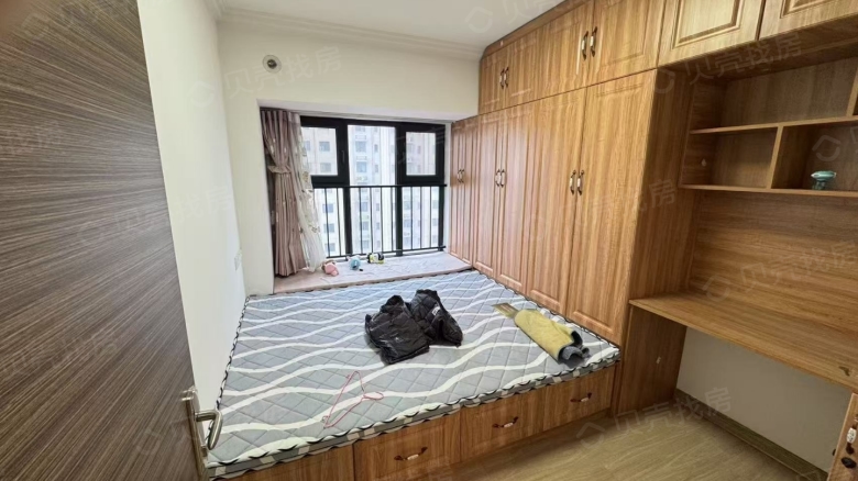 Rent Apartment in Shijiazhuang: Shijiazhuang Country Garden