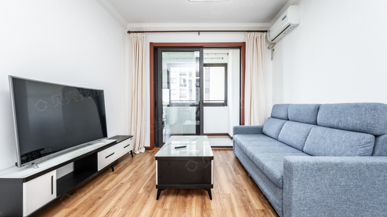 Apartment for rent in Shanghai - Jiuxing Jiayuan - Photo 2