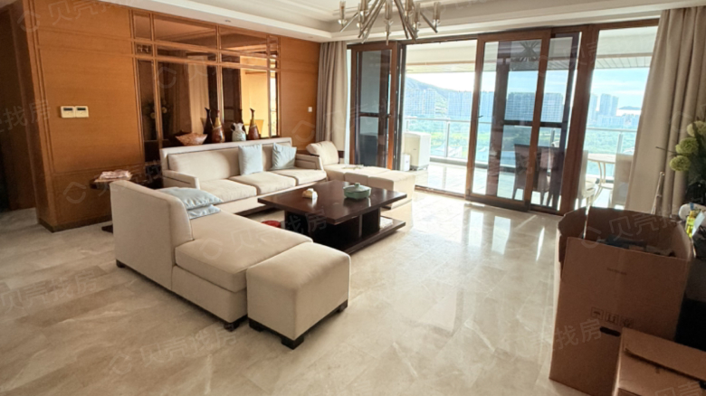 Rent Apartment in Sanya: Waterworld