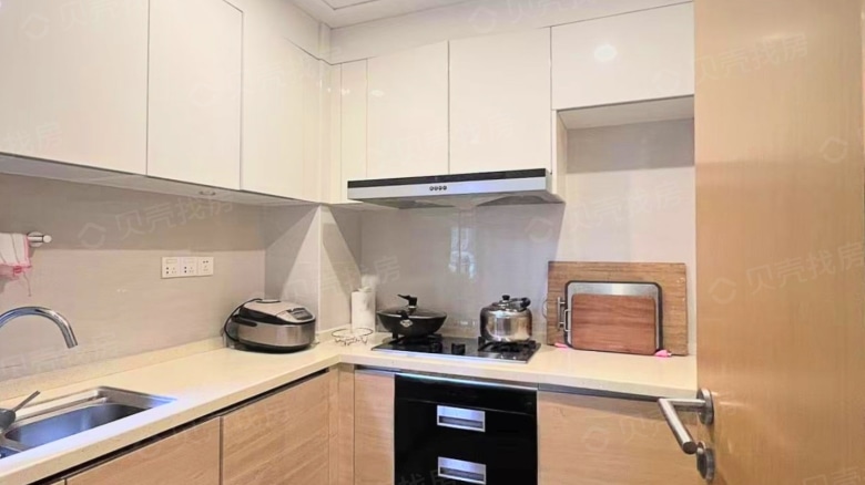 Apartment for rent in Sanya - Lugang Creek Hill - Photo 4