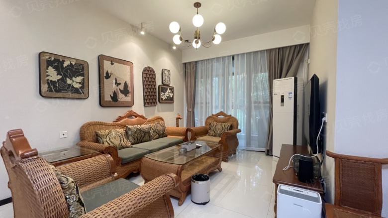 Sanya expat housing - Furnished apartment: Luneng Meili Phase II