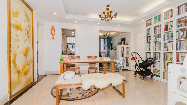 Apartment for rent in Shanghai - Shanghai Bay Mansion Phase I - Photo 2