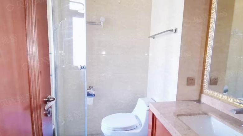 Apartment for rent in Qingdao - Galaxy Bay Phase 1, Garden No. 2 - Photo 7