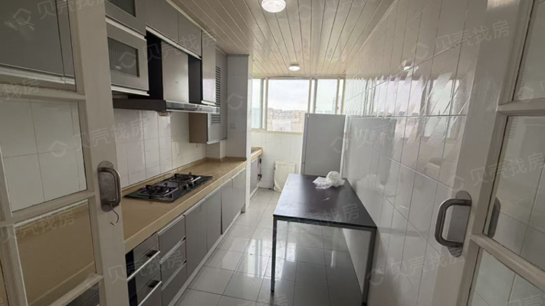 Apartment for rent in Shanghai - Gubei New City - Photo 5