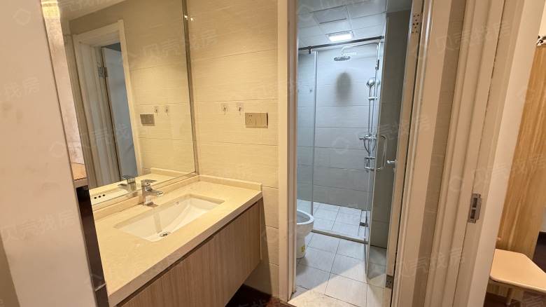 Apartment for rent in Wuhan - Greenland International Ideal City Phase V - Photo 5