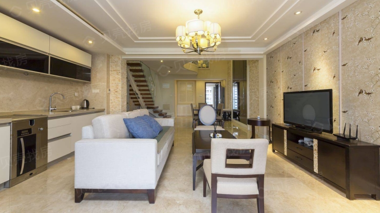 Apartment for rent in Sanya - Banshan Bandao · Central Seaview Avenue - Photo 2