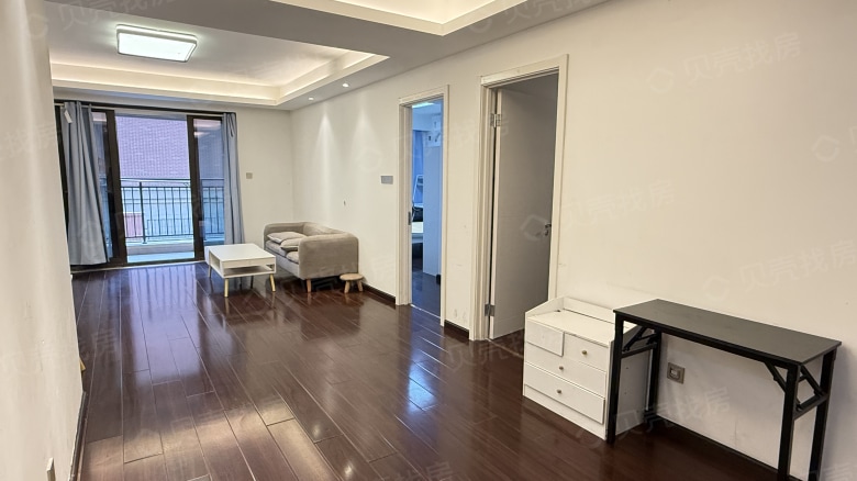 Wuhan expat housing - Furnished apartment: Greenland International Ideal City Phase V