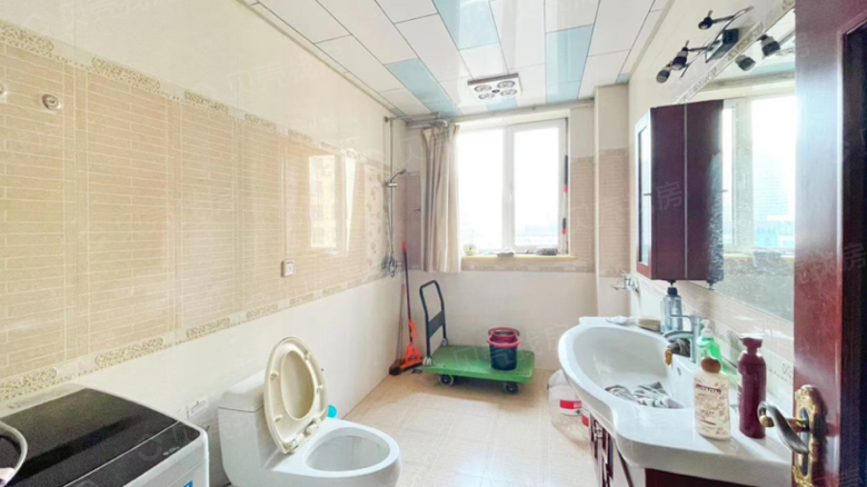 Apartment for rent in Shenyang - Manhattan International Estate - Photo 10