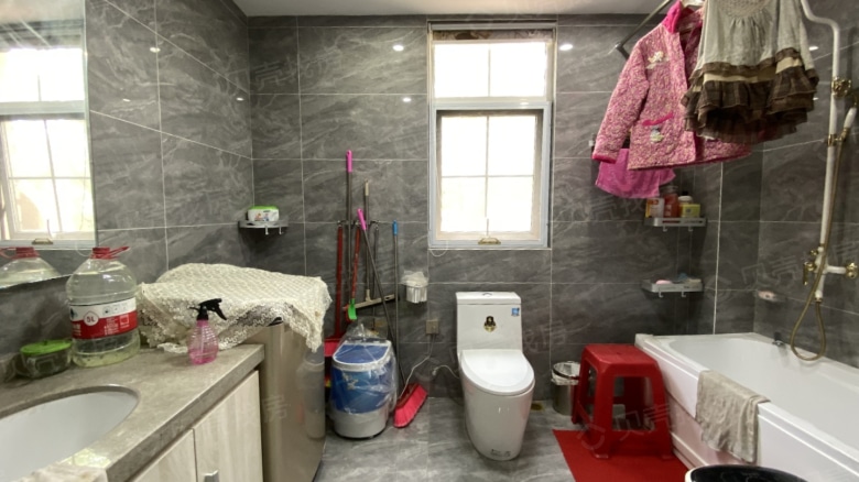 Apartment for rent in Shenyang - Longhu Xiangti Stroll - Photo 18