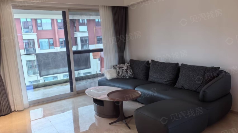 Rent Apartment in Sanya: Angel · Haitang Mingyue