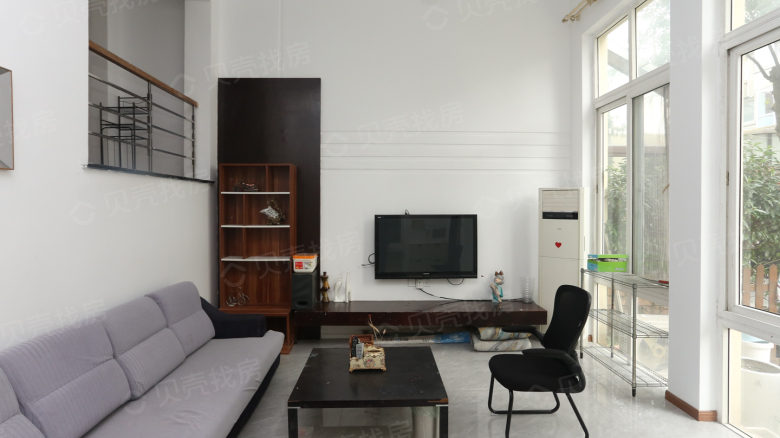 Apartment for rent in Shanghai - Lishui Huating - Photo 2