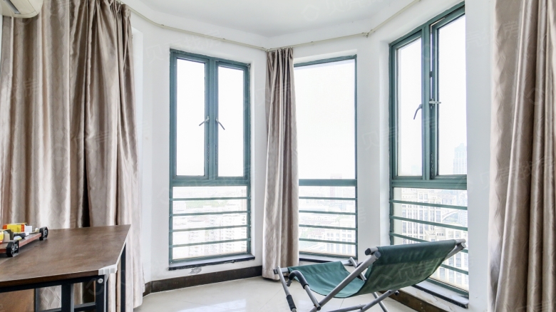 Apartment for rent in Shanghai - Dajiayuan New City - Photo 8