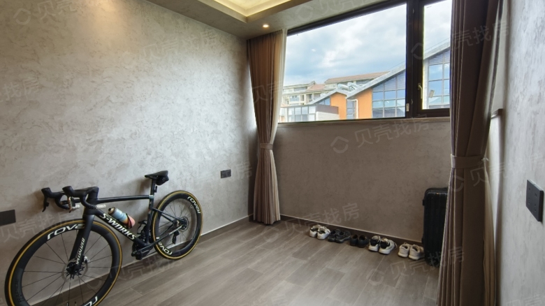 Rent Apartment in Sanya: United Investment · Haitangyun