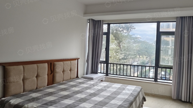 Sanya expat housing - Furnished apartment: Palm Beach