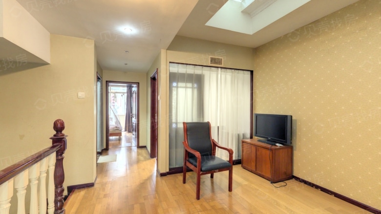 Apartment for rent in Beijing - Emerald City Phase II - Photo 1