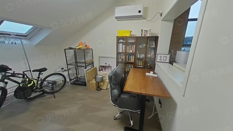 Apartment for rent in Nanjing - Oriental Dragon Lake Bay East Lake Garden - Photo 3