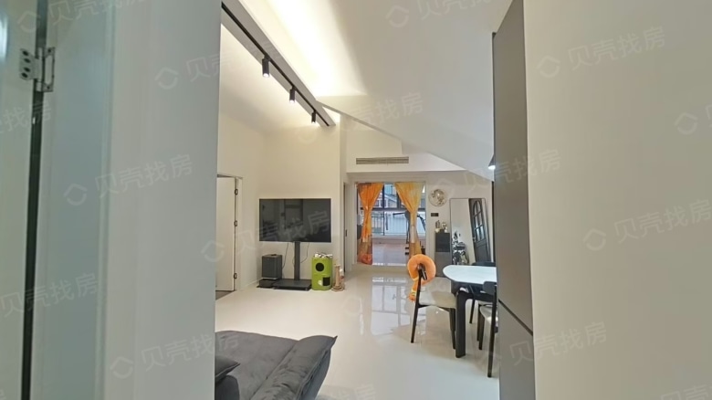 Nanjing expat housing - Furnished apartment: Oriental Dragon Lake Bay East Lake Garden